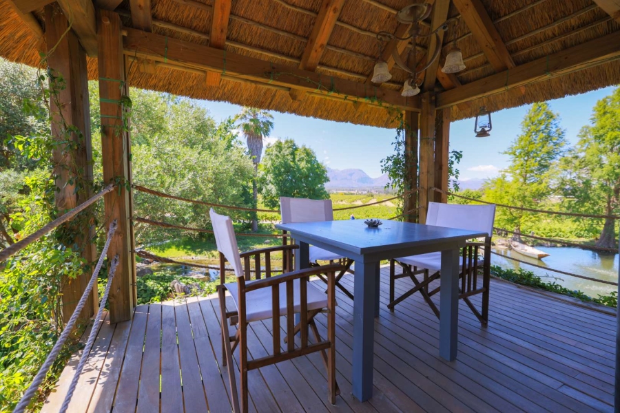 6 Bedroom Property for Sale in Klein Parys Western Cape